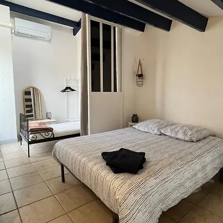 Apartment Centre Port Cap D'agde - La Desirade